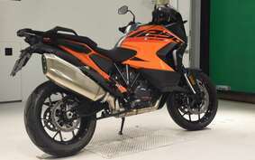 KTM 1290 SUPER ADVENTURE S 2024