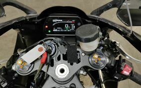 YAMAHA YZF-R1 2021 RN65J