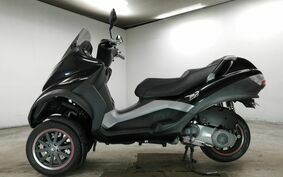 PIAGGIO MP3 250 RL M472