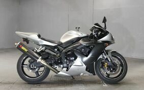 YAMAHA YZF-R1 2002 RN091