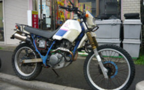 YAMAHA SEROW 225 Cell 1KH