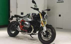 BMW R NINE T 2024