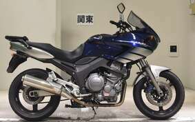 YAMAHA TDM900 2006 RN11