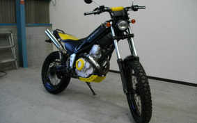 YAMAHA TRICKER DG10J