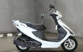 SUZUKI GSR125 UTD41