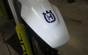 HUSQVARNA 701ED 2023