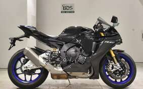 YAMAHA YZF-R1 M 2020 RN65J