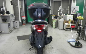 YAMAHA N-MAX SE86J