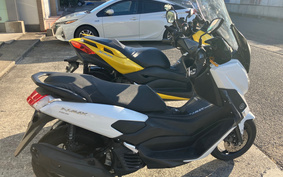 YAMAHA N-MAX155 ABS SG50J