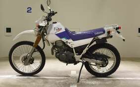 YAMAHA SEROW 225 W 4JG