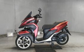 YAMAHA TRICITY 125 SE82J