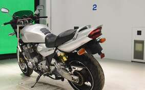 YAMAHA XJR1300 1998 RP01J