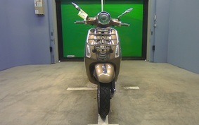 VESPA PRIMAVERA125