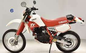 YAMAHA TT250 1LN