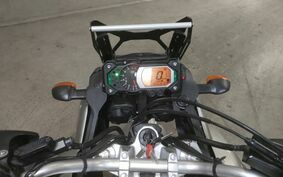 YAMAHA XT1200Z SUPER TENERE 2012 DP011