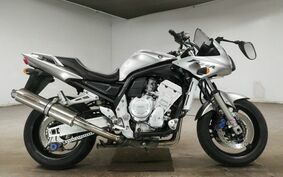 YAMAHA FZ FAZER FEATHER 2003 RN06