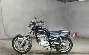 SUZUKI GN125 H 不明