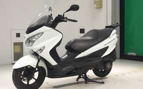 SUZUKI SKYWAVE 200 (Burgman 200) CH41A