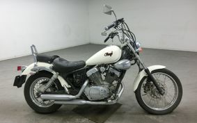 YAMAHA VIRAGO 250 3DM