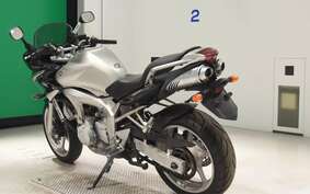 YAMAHA FAZER FZ6 S 2005 RJ07