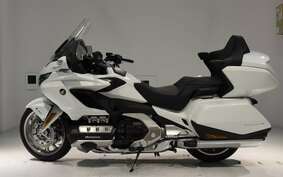 HONDA GL 1800 GOLD WING TOUR DCT 2023 SC79