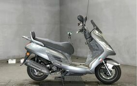 KYMCO DINK 125 不明