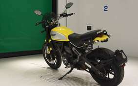 DUCATI SCRAMBLER ICON 2015