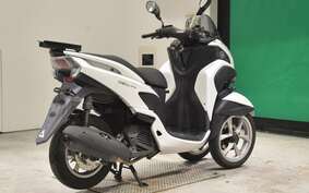 YAMAHA TRICITY 125 SE82J