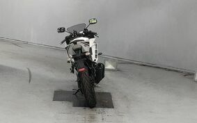 YAMAHA YZF-R15 1CK0