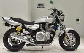 YAMAHA XJR1300 1998 RP01J