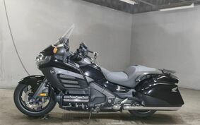 HONDA GL 1800 GOLD WING F6B 2013 SC68