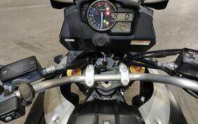 SUZUKI DL1000 ( V-Strom 1000 ) 2015 VU51A