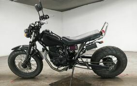 YAMAHA TW225 DG09J