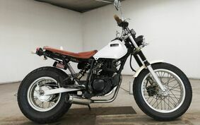 YAMAHA TW225 DG09J