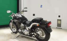 YAMAHA DRAGSTAR 400 2002 VH01J