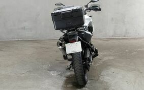 BMW F700GS 2015 0B01