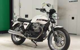 MOTO GUZZI V7 CLASSIC 2012