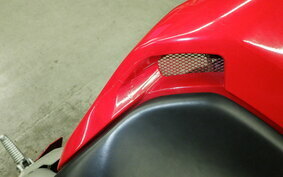 DUCATI 999  MONOPOSTO 2004