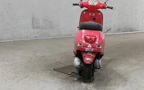 VESPA LX125 M665