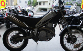 YAMAHA TRICKER DG16J