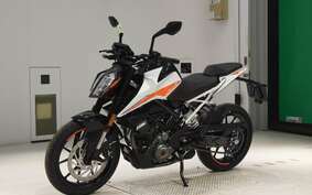 KTM 390 DUKE 2024