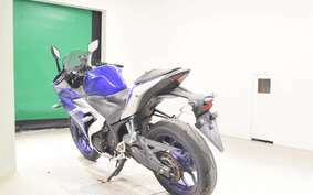 YAMAHA YZF-R25 A RG10J