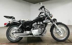 YAMAHA VIRAGO 250 3DM