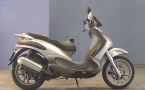 PIAGGIO BEVERLY 200 M282