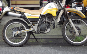 YAMAHA SEROW 225 Kick 1KH