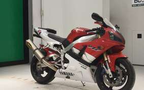 YAMAHA YZF-R1 1999