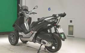 PIAGGIO MP3 300 2013