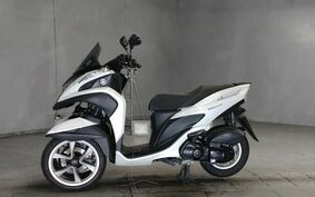 YAMAHA TRICITY 125 SE82J