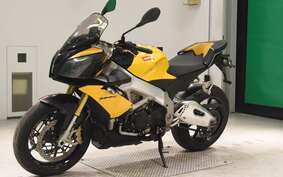 APRILIA TUONO V4R 2013