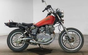 YAMAHA XS250 17E